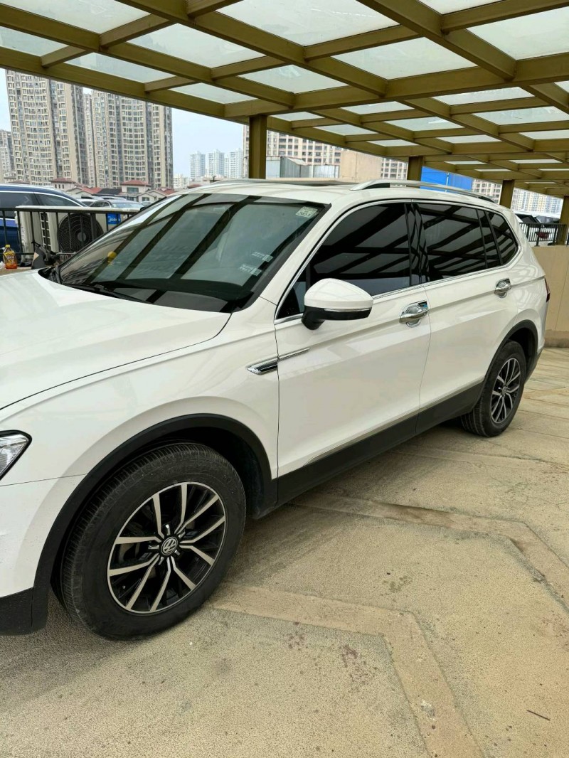 常州19年大众途观3