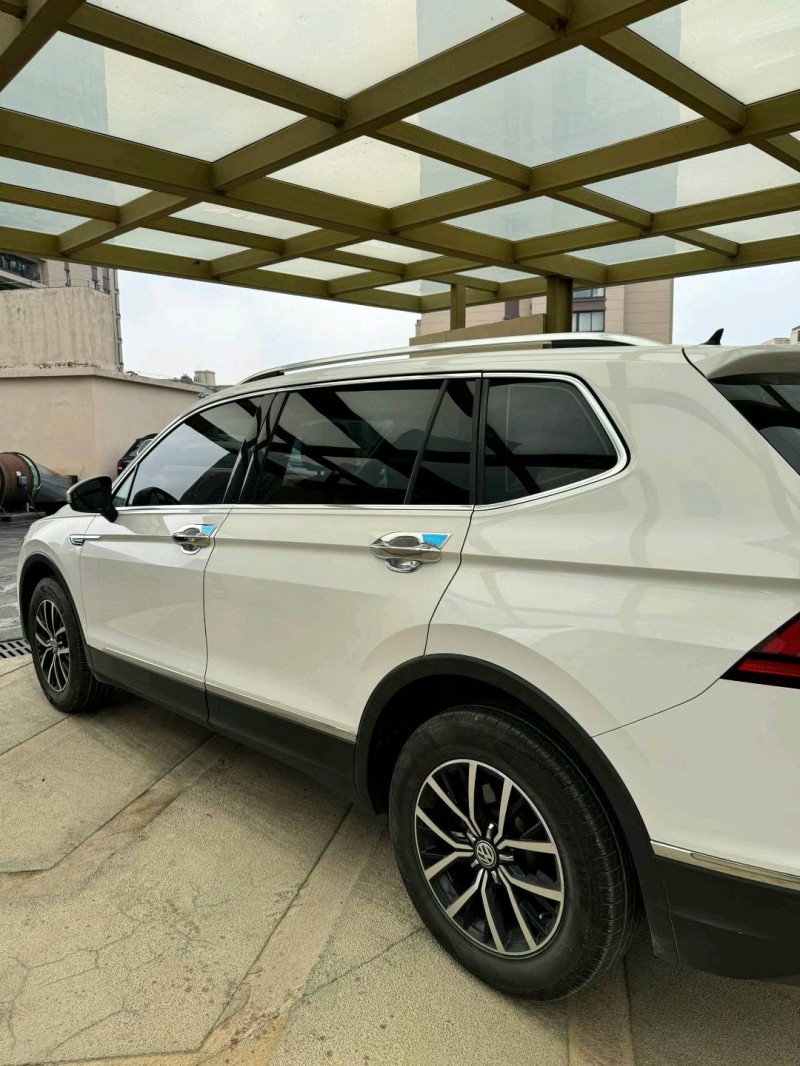 常州19年大众途观7