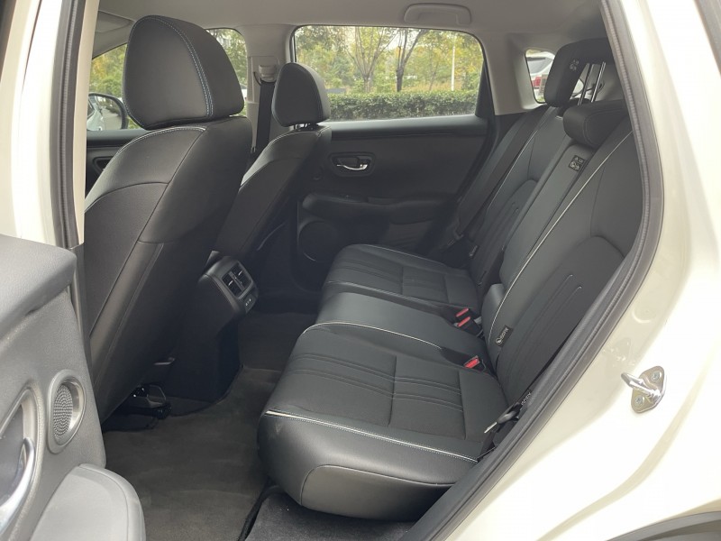 济宁25年本田HRV6