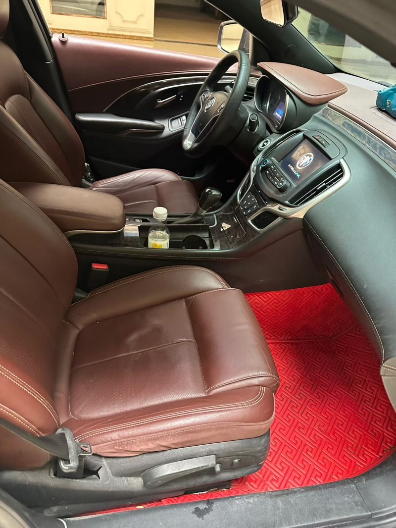 蚌埠14年别克君越4