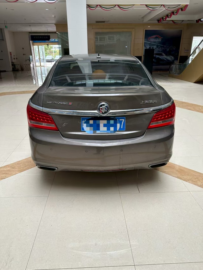 蚌埠14年别克君越8