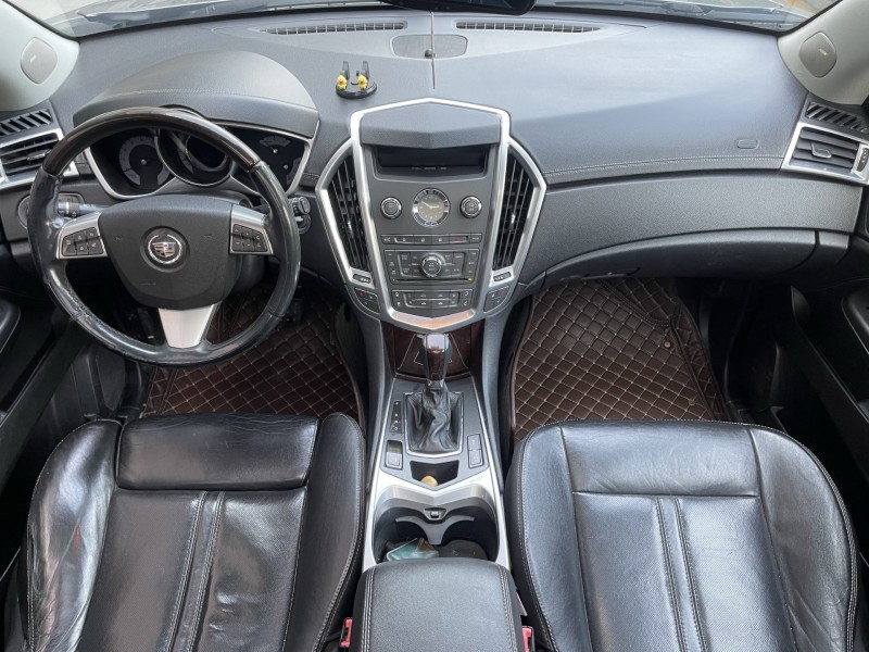 济宁13年凯迪拉克SRX4