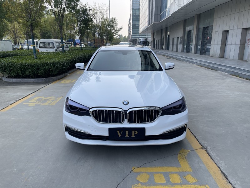 济宁18年宝马5系1