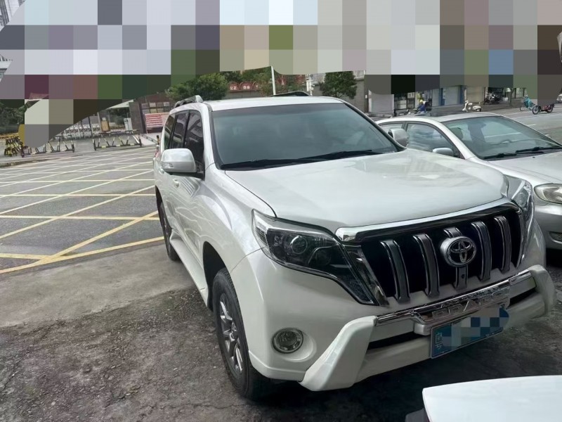 广州12年丰田普拉多5