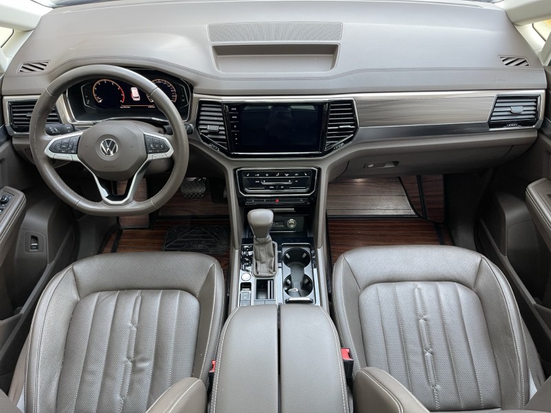 济宁21年大众威然5