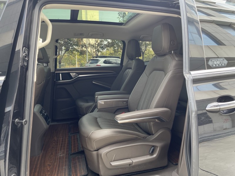 济宁21年大众威然6