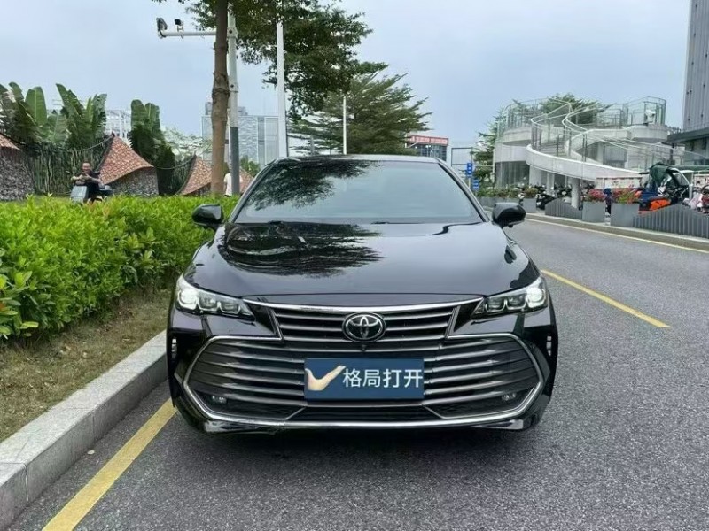 深圳21年丰田亚洲龙1
