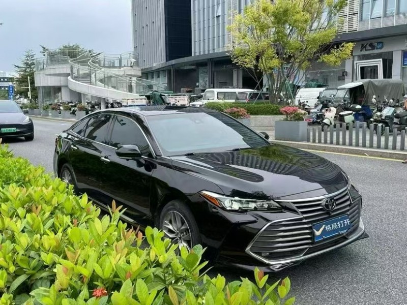 深圳21年丰田亚洲龙2