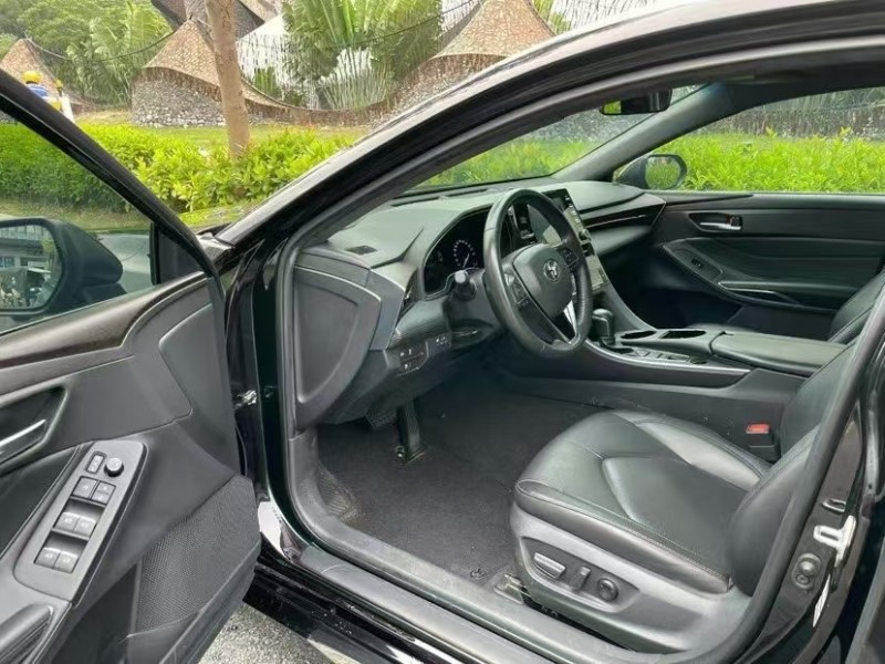 深圳21年丰田亚洲龙6