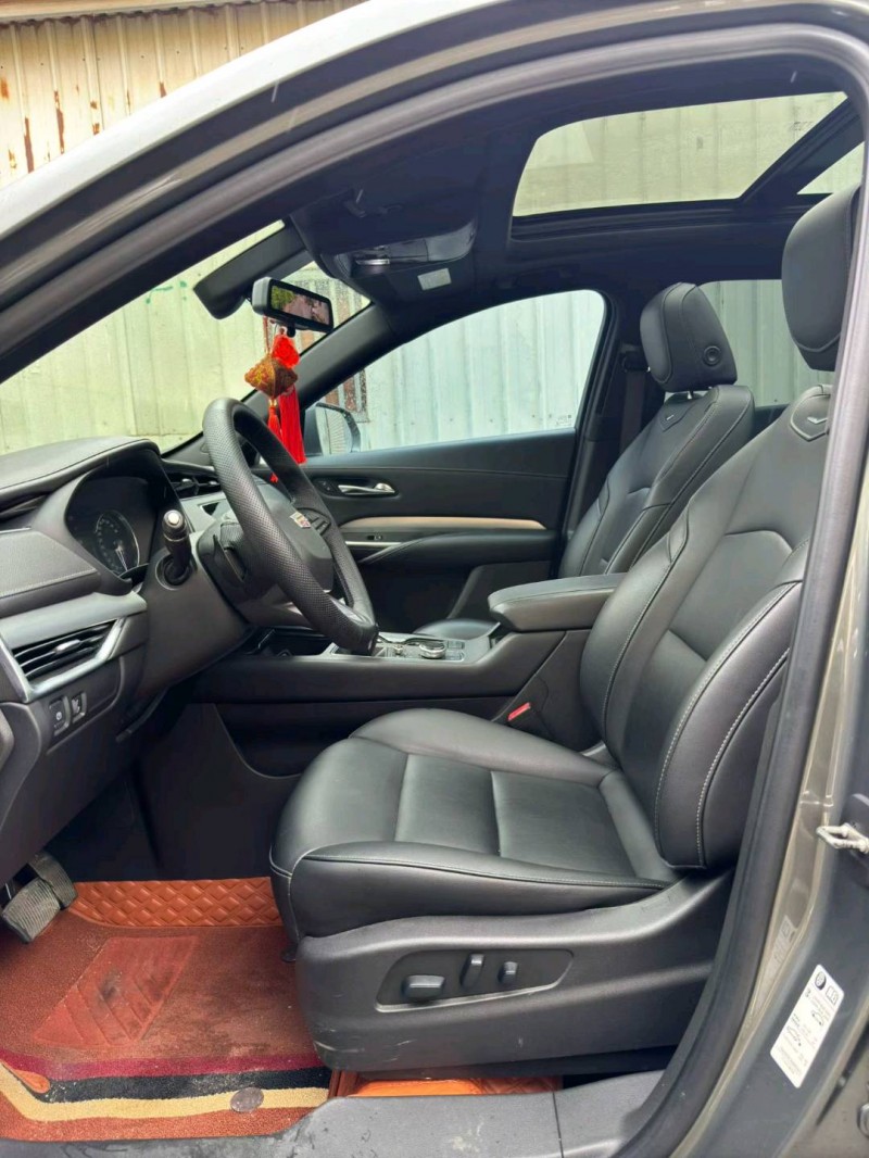 厦门19年凯迪拉克XT43