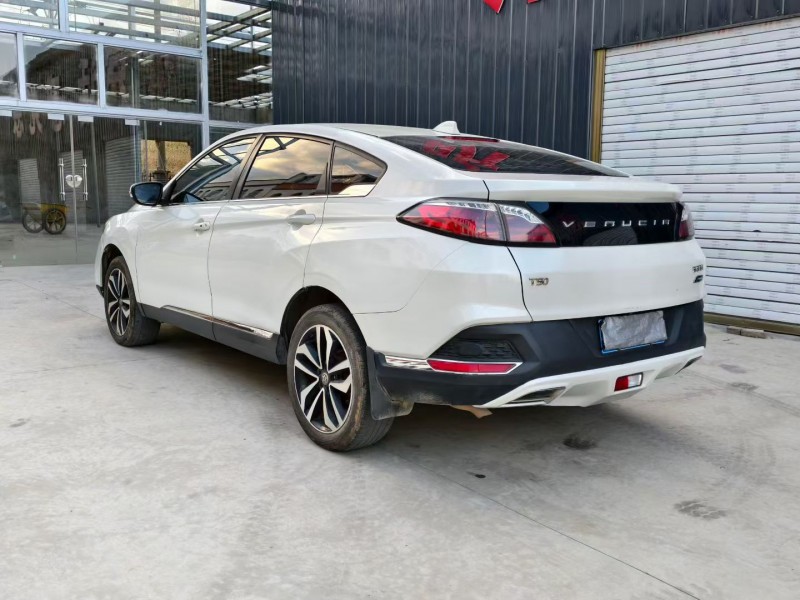 昭通19年启辰T906