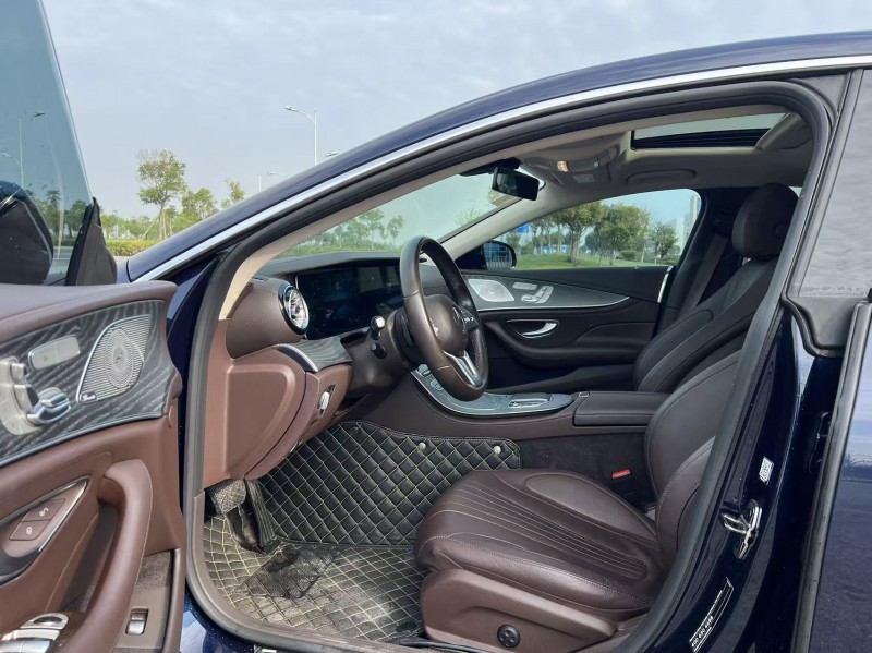 盐城21年奔驰CLS4