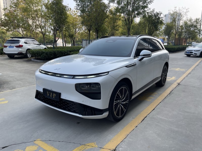 济宁22年小鹏汽车G92