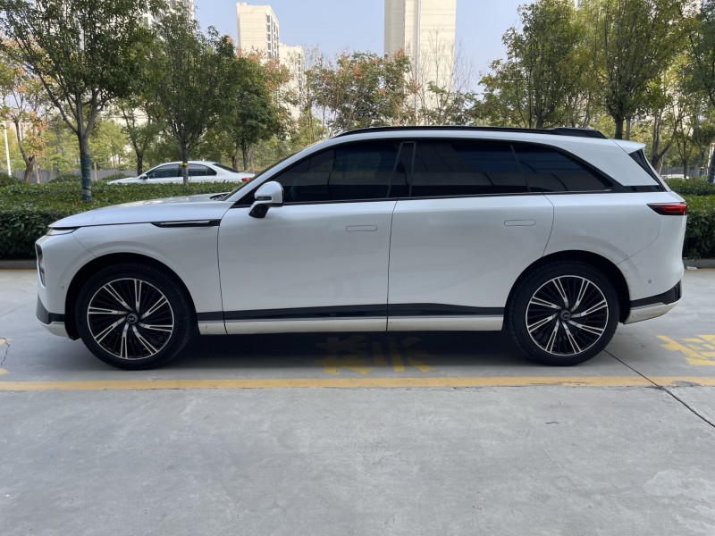 济宁22年小鹏汽车G98