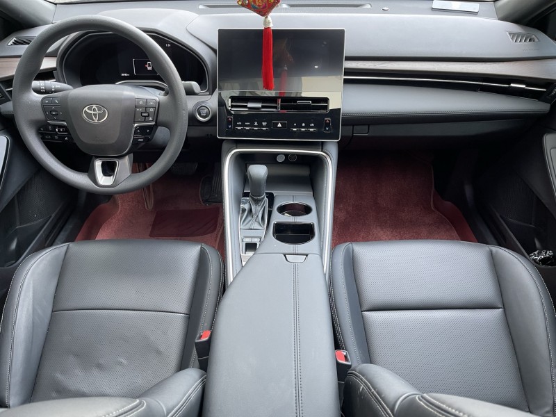 济宁24年丰田亚洲龙4