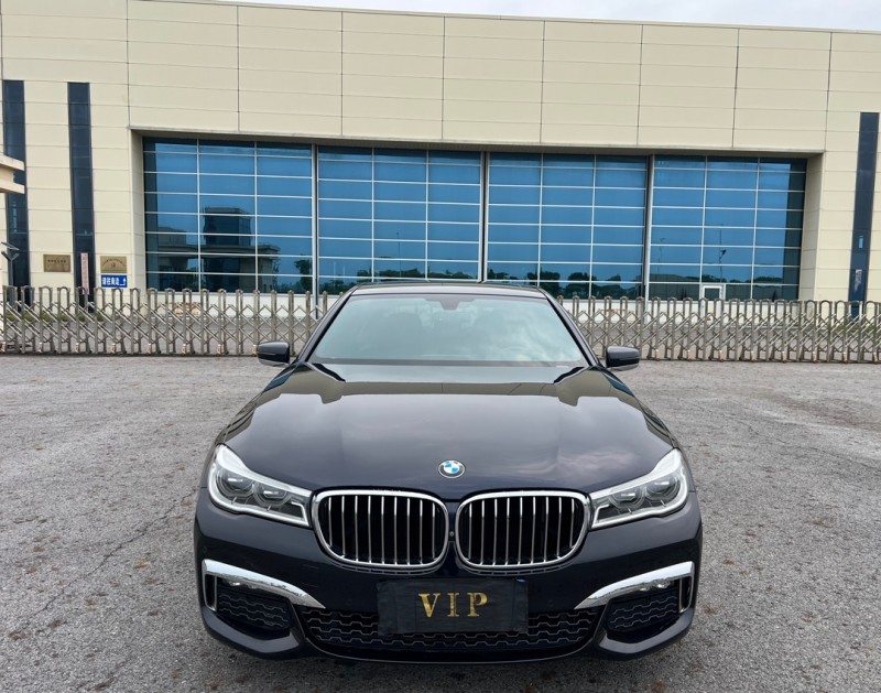 盐城18年宝马7系1