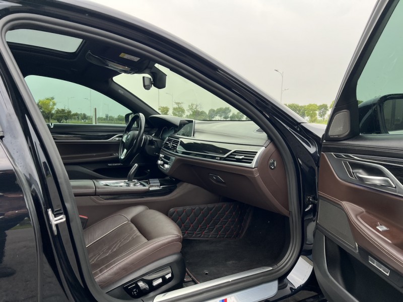 盐城18年宝马7系6