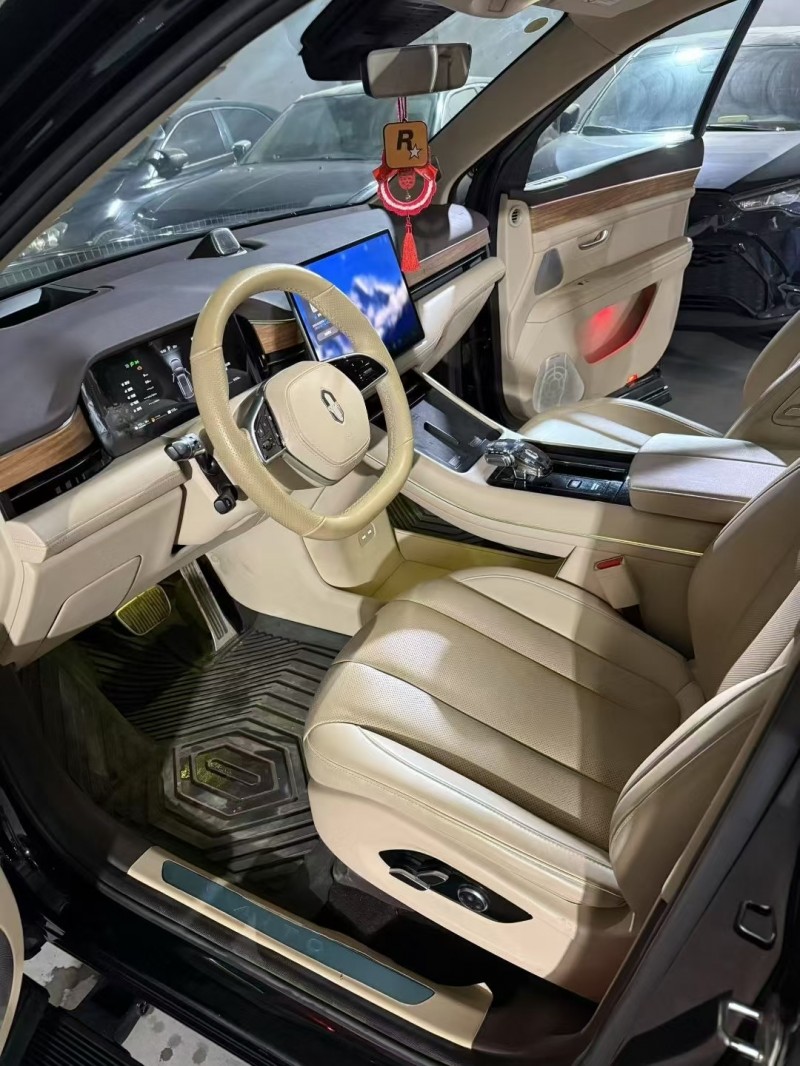 广州23年华为智选问界8