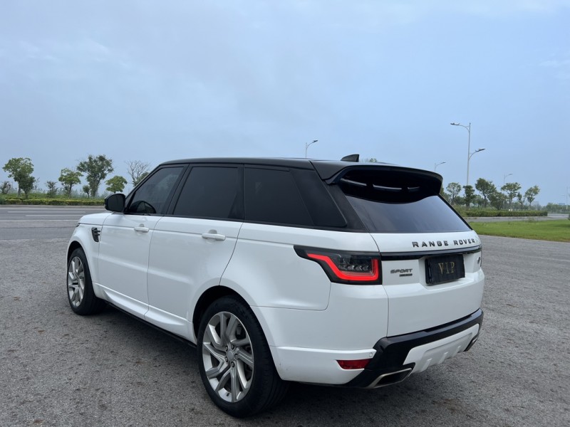 盐城18年路虎揽胜运动9