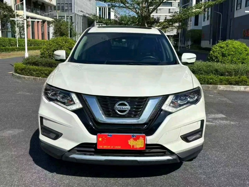 广州19年日产奇骏1