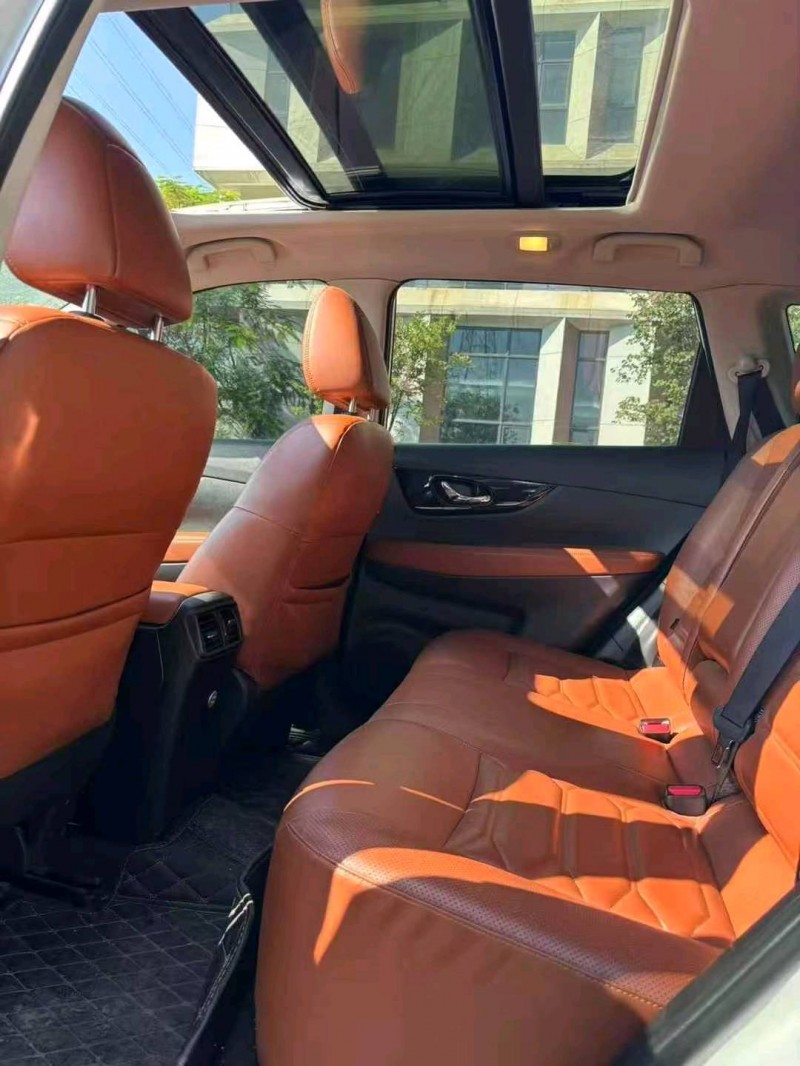 广州19年日产奇骏7