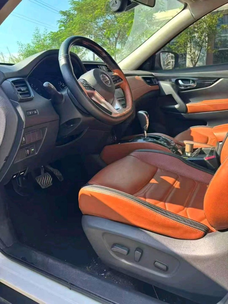 广州19年日产奇骏9