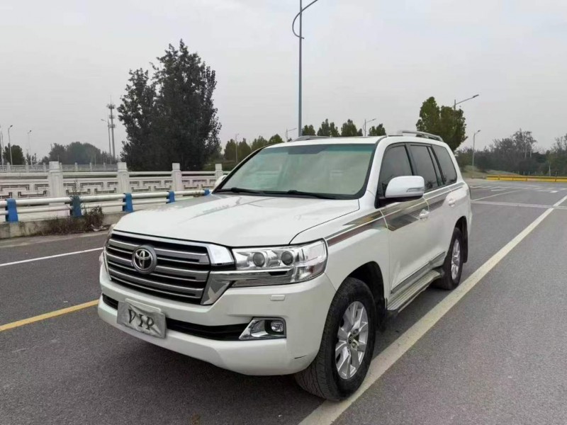 郑州18年丰田兰德酷路泽2