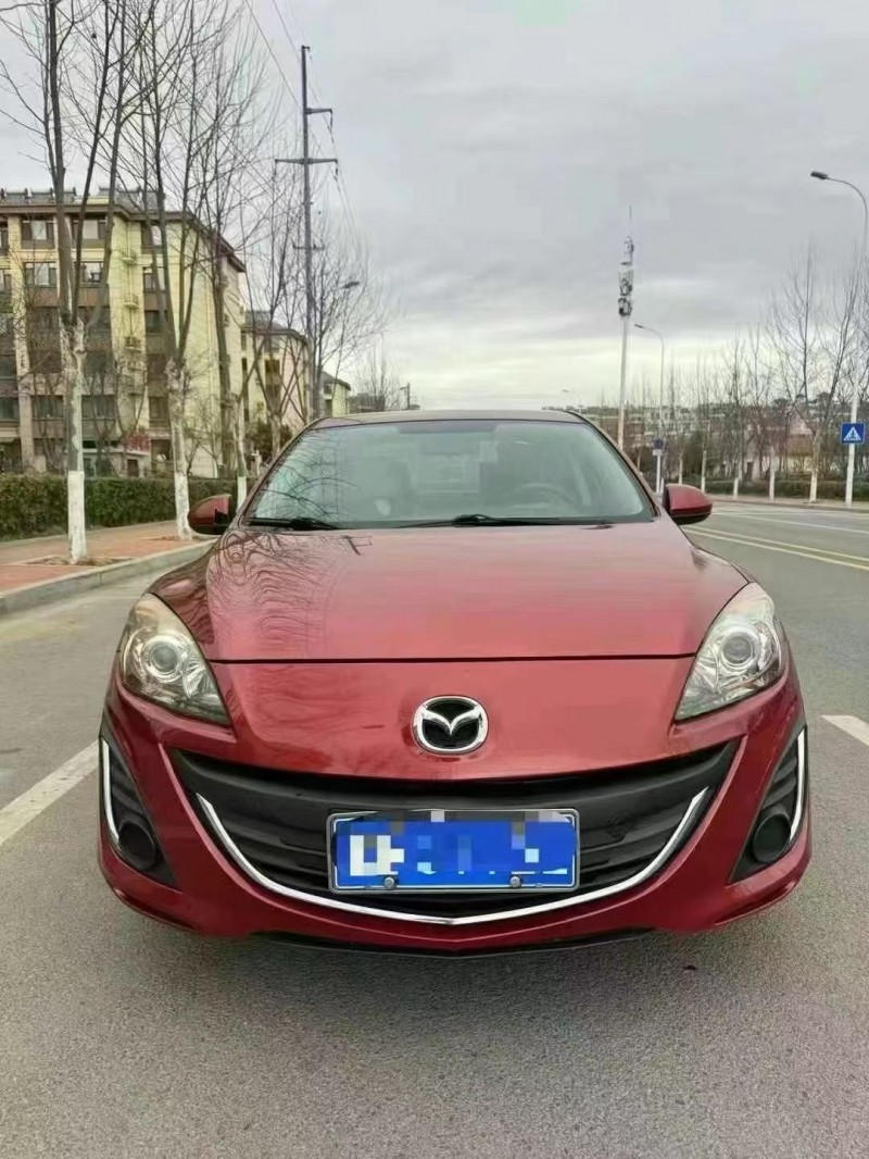 青岛16年马自达3星骋1