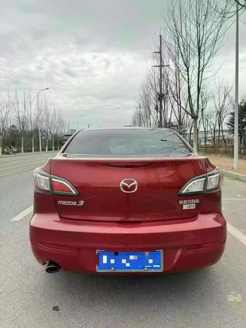 青岛16年马自达3星骋9