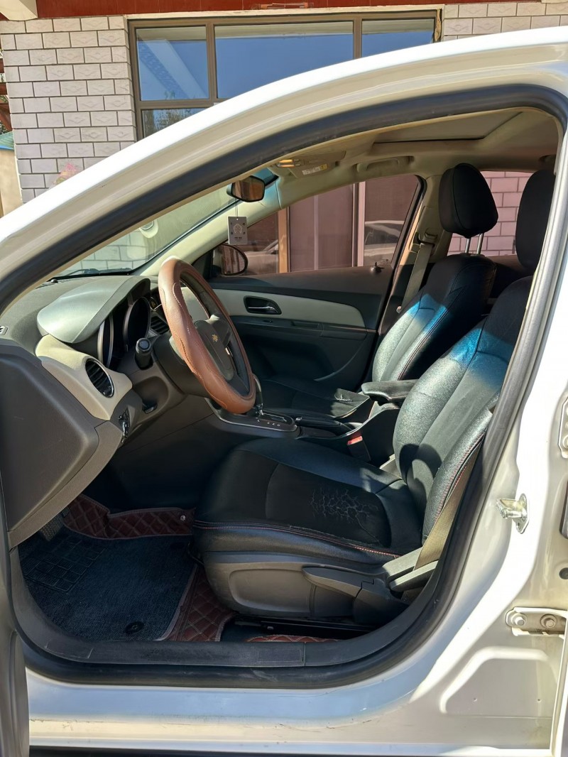 廊坊14年雪佛兰科鲁兹5