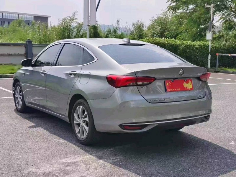 广州23年别克威朗9