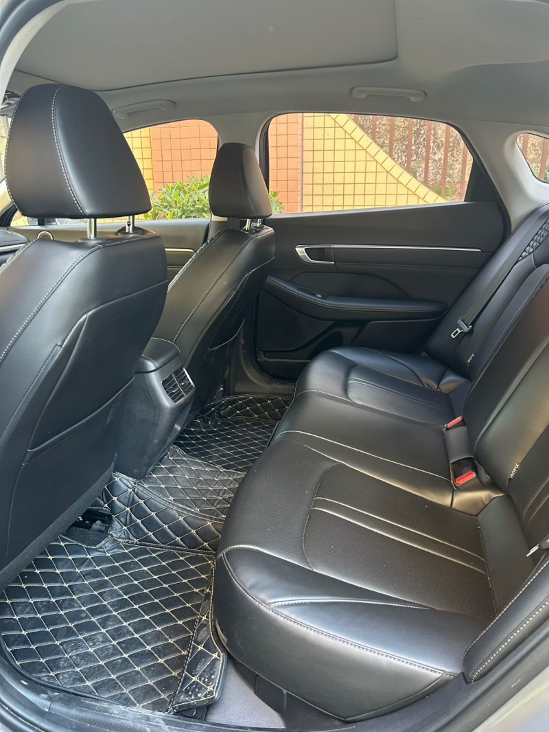 东莞21年现代索纳塔4