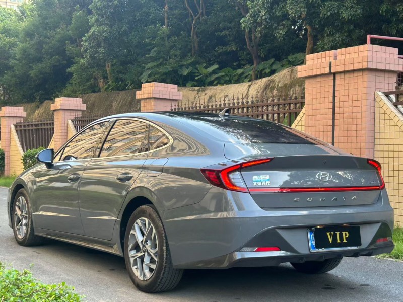 东莞21年现代索纳塔6
