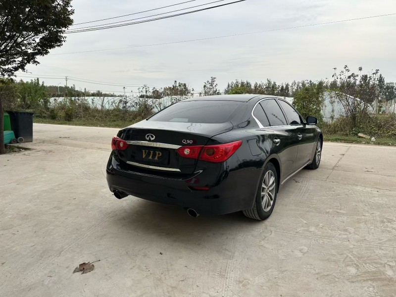 徐州15年英菲尼迪Q504