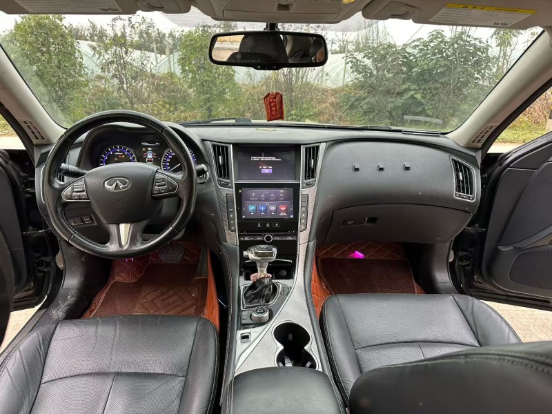 徐州15年英菲尼迪Q507