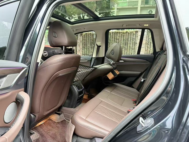 广州23年宝马X33