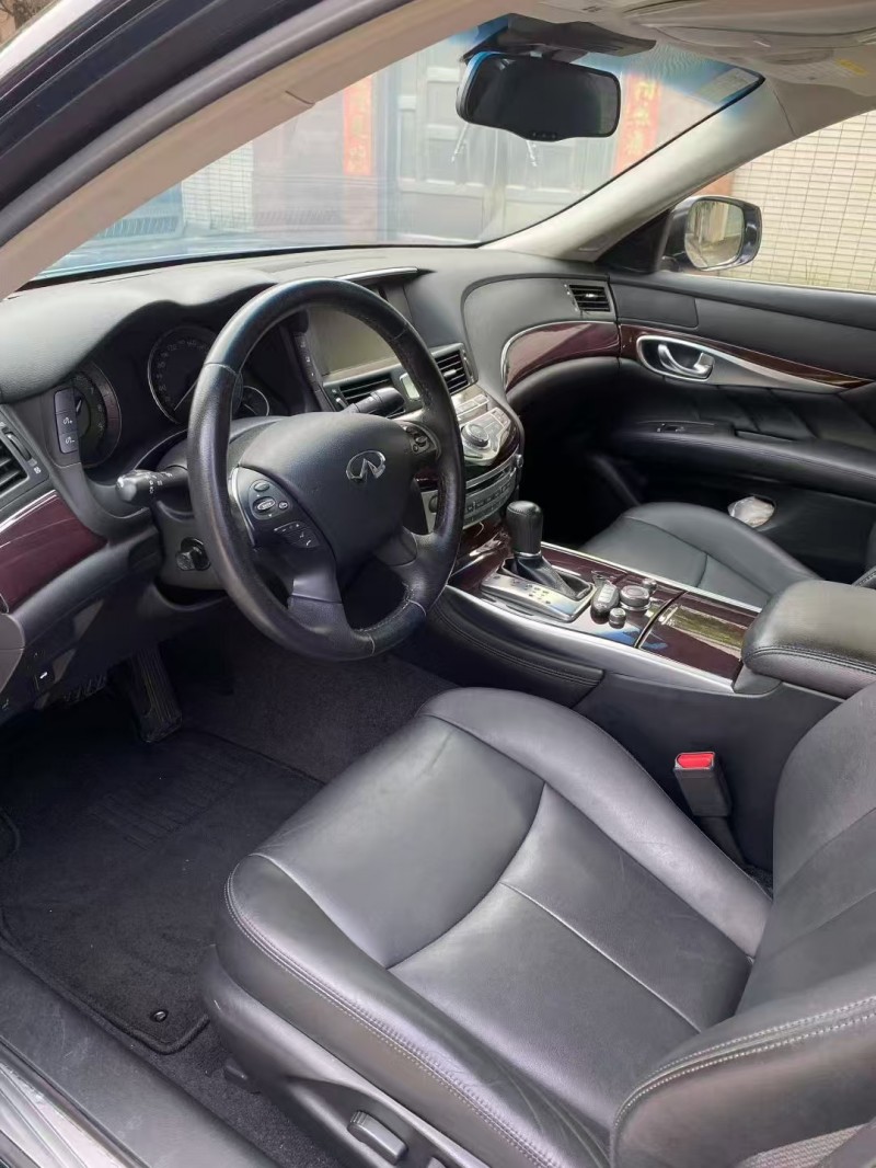 广州19年英菲尼迪Q706