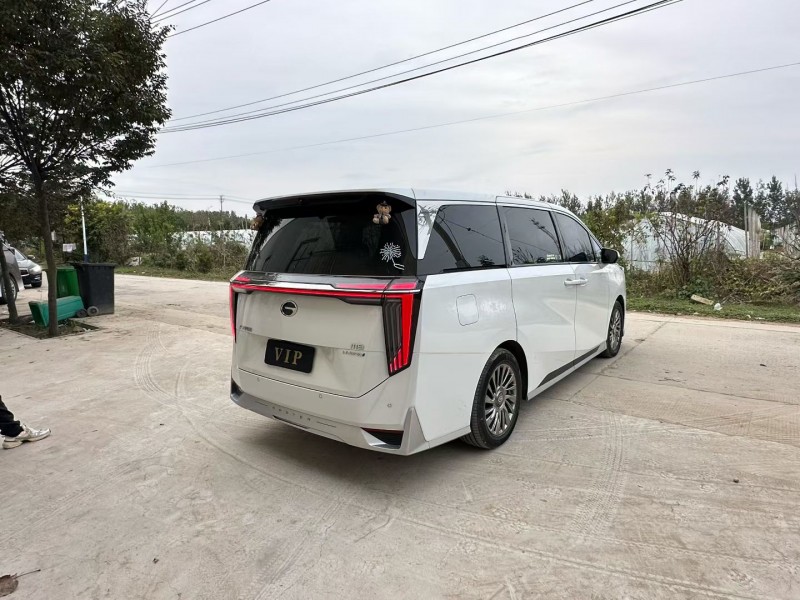 徐州23年传祺M84