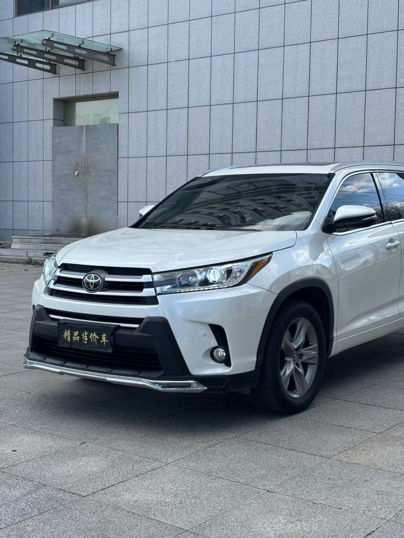 吉林19年丰田汉兰达3