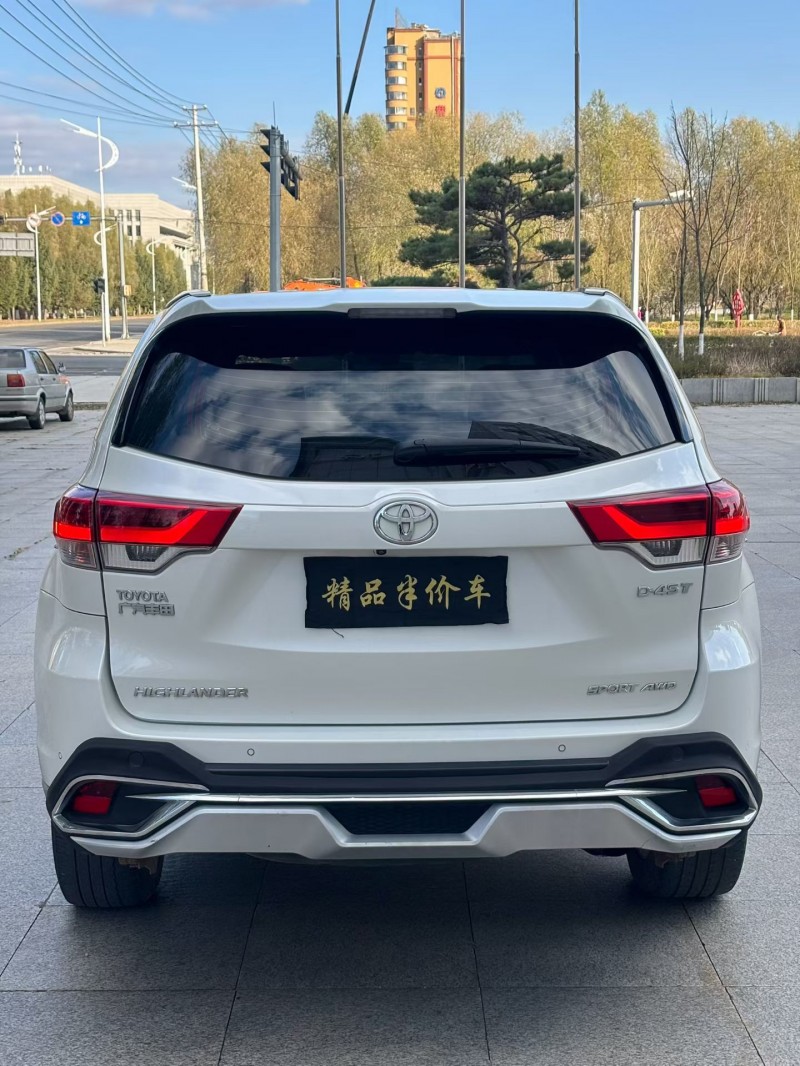 吉林19年丰田汉兰达4