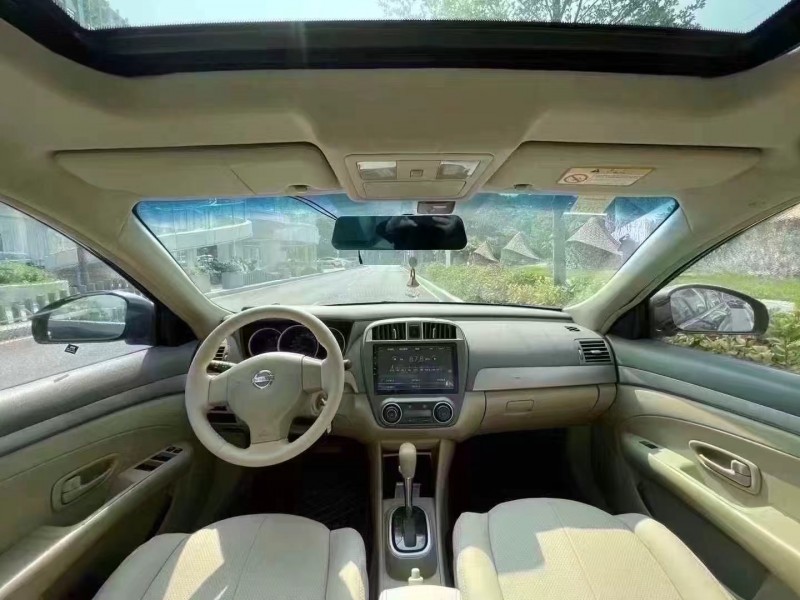 深圳18年日产轩逸4