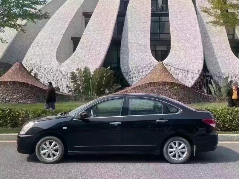 深圳18年日产轩逸8