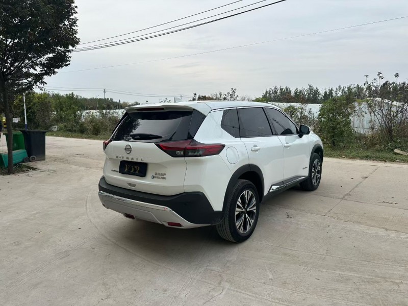 徐州23年日产奇骏4