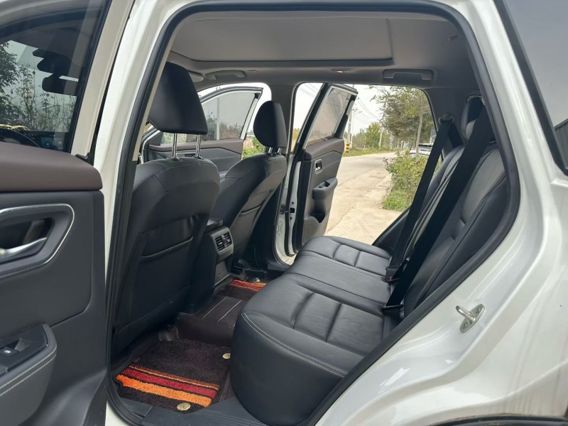 徐州23年日产奇骏6