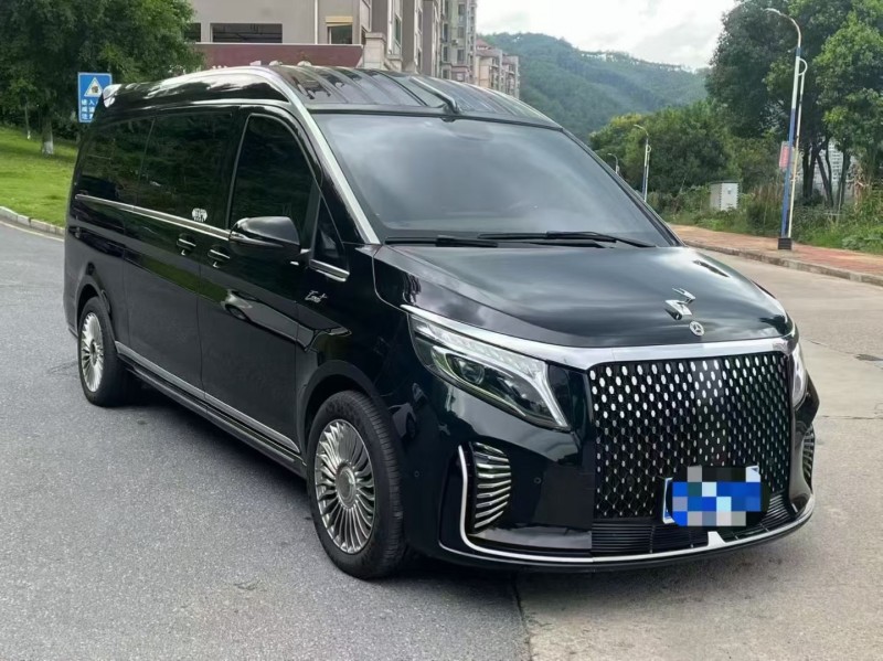 三明23年奔驰圣母峰2