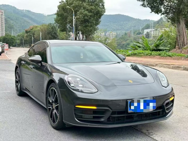 三明22年保时捷帕拉梅拉2