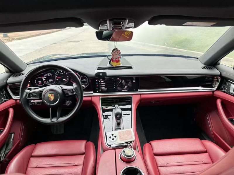 三明22年保时捷帕拉梅拉4