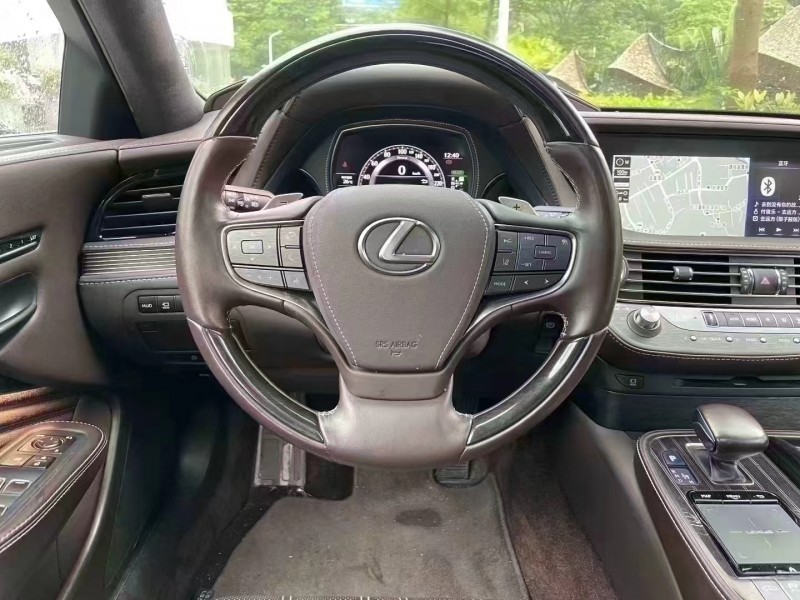 深圳19年雷克萨斯LS7