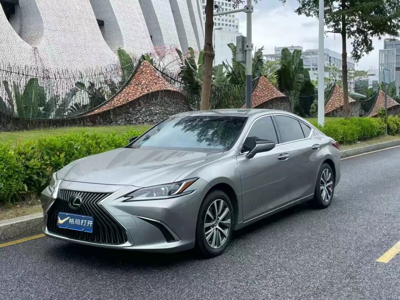深圳20年雷克萨斯ES3