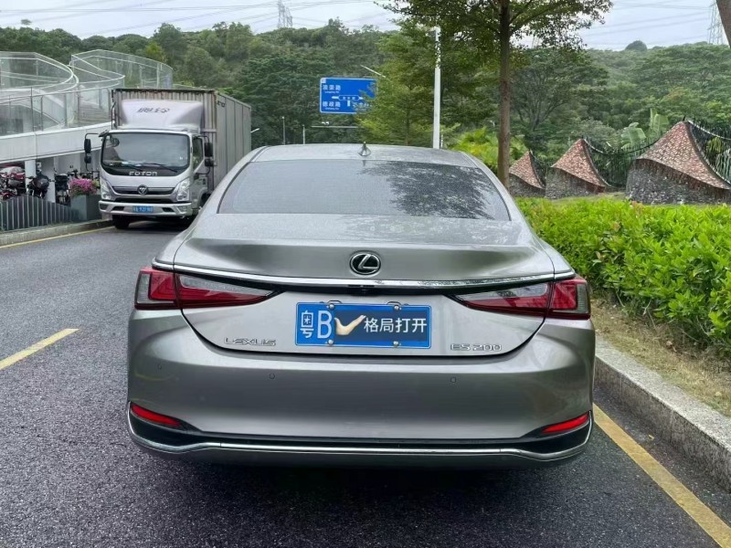 深圳20年雷克萨斯ES9
